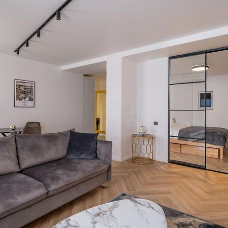 Mucenieku Street 1-Bedroom Stylish Apartment Ryga Zewnętrze zdjęcie